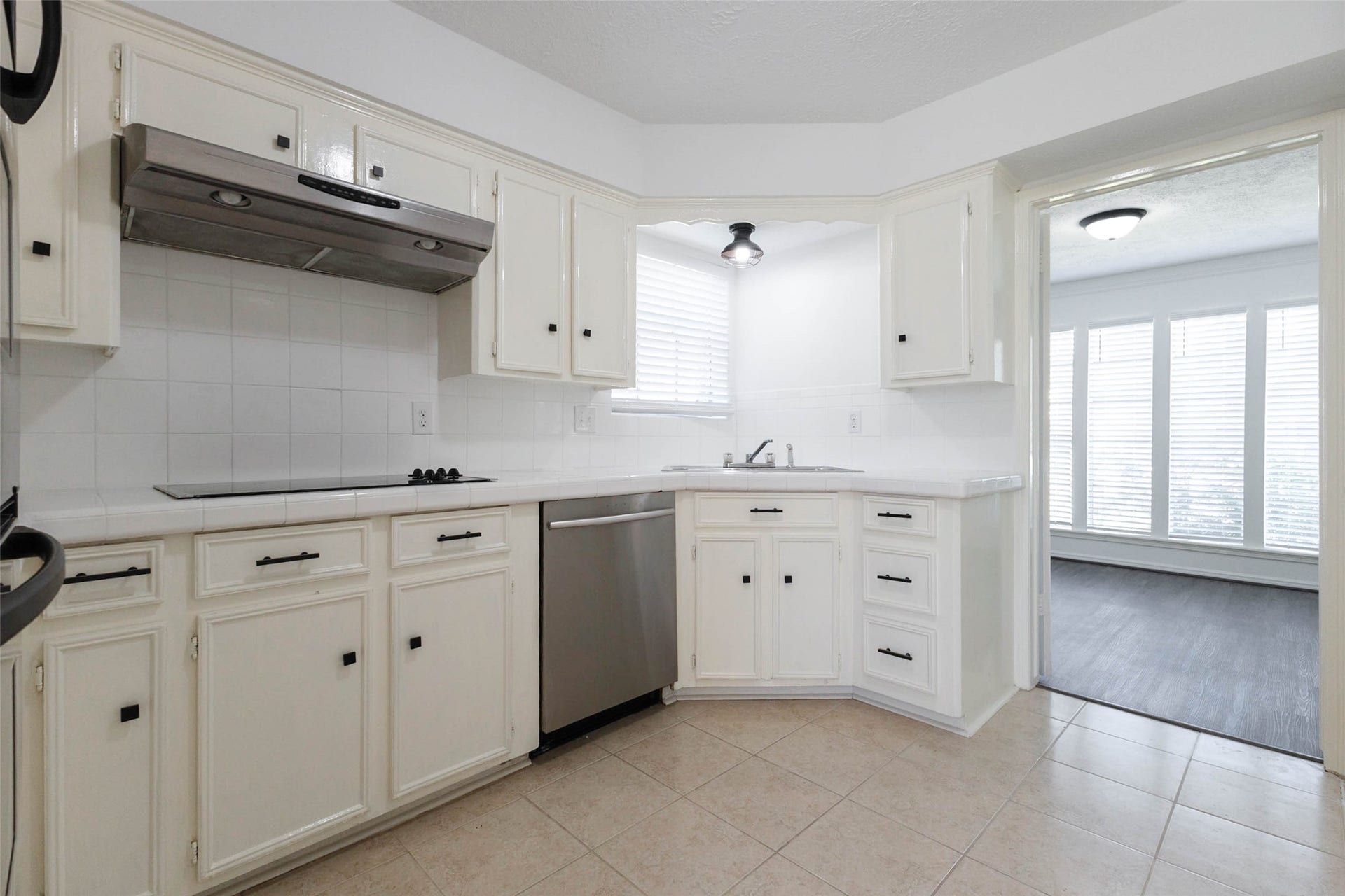 12715 Big Stone Drive, Houston, TX 77066 12715 Big Stone Drive, Houston, TX 77066