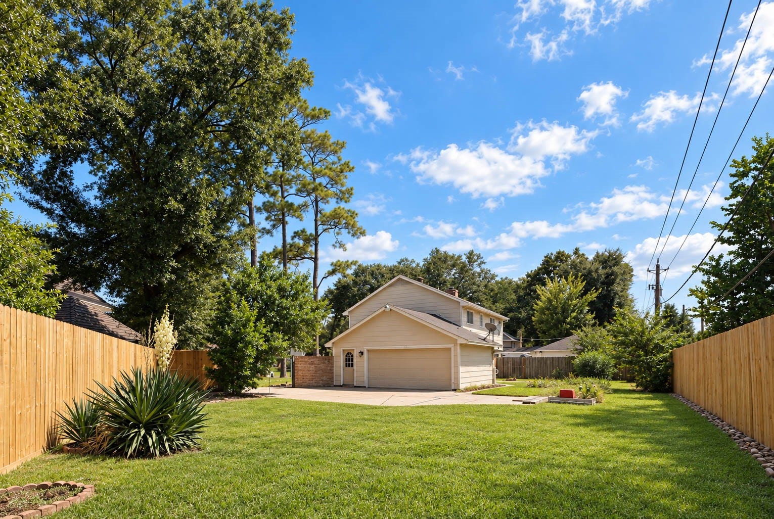 12715 Big Stone Drive, Houston, TX 77066 12715 Big Stone Drive, Houston, TX 77066
