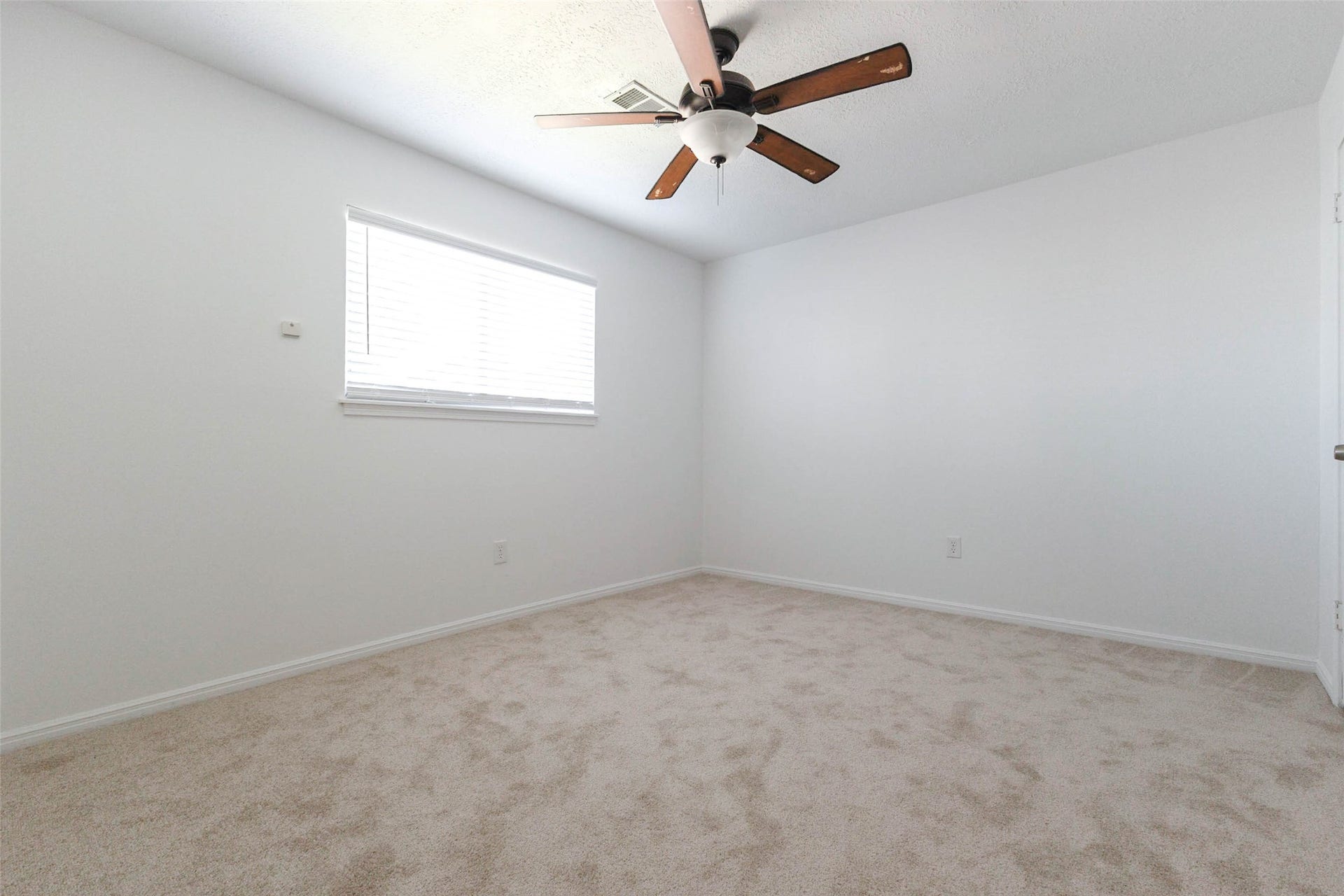 12715 Big Stone Drive, Houston, TX 77066 12715 Big Stone Drive, Houston, TX 77066