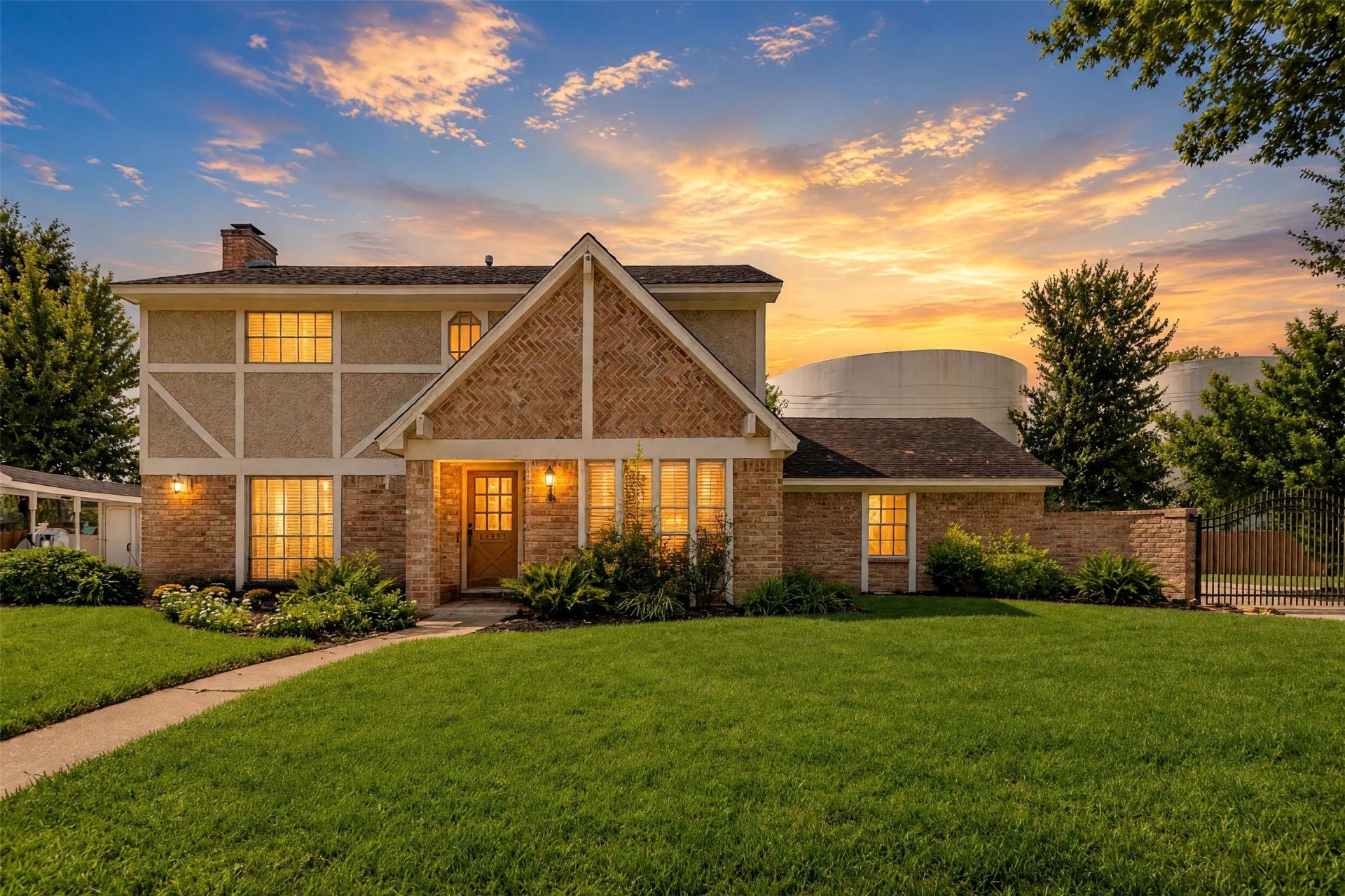 12715 Big Stone Drive, Houston, TX 77066 12715 Big Stone Drive, Houston, TX 77066