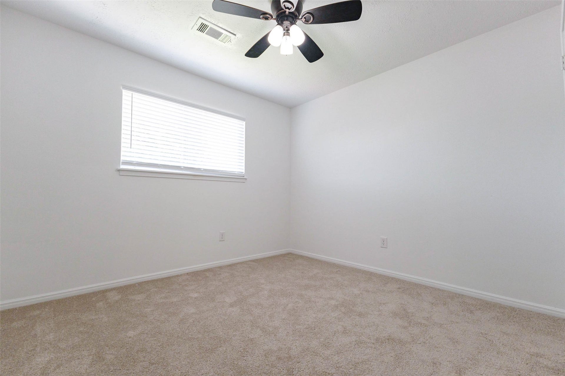12715 Big Stone Drive, Houston, TX 77066 12715 Big Stone Drive, Houston, TX 77066