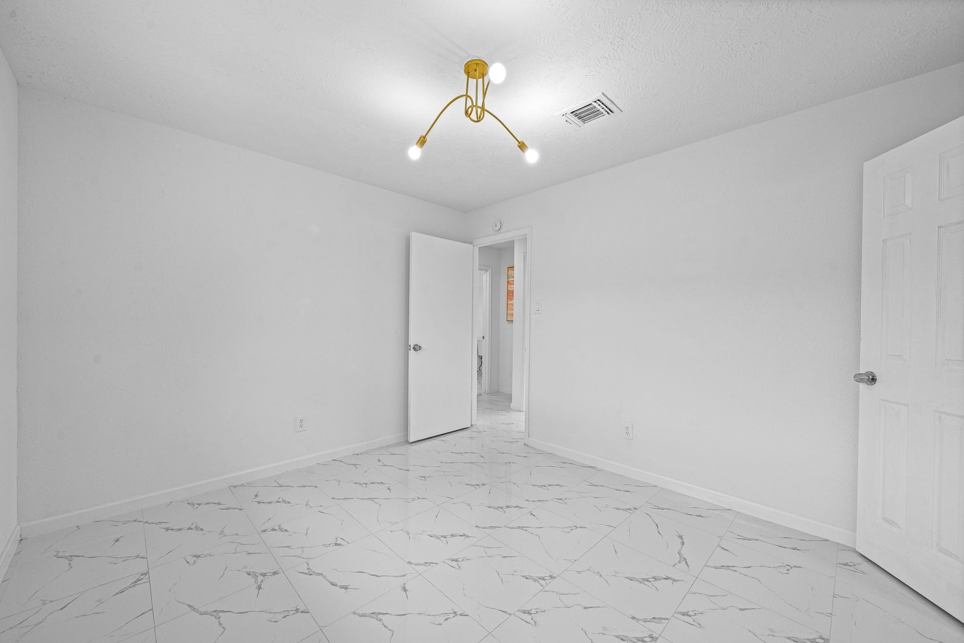 12123 Pompano Lane, Houston, TX 77072 12123 Pompano Lane, Houston, TX 77072