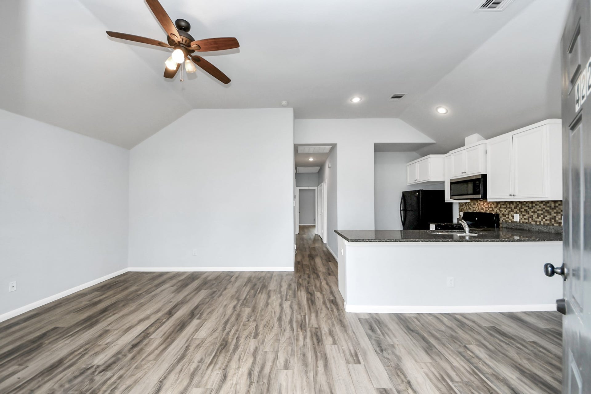 4222 Mallow Street, Houston, TX 77051 4222 Mallow Street, Houston, TX 77051