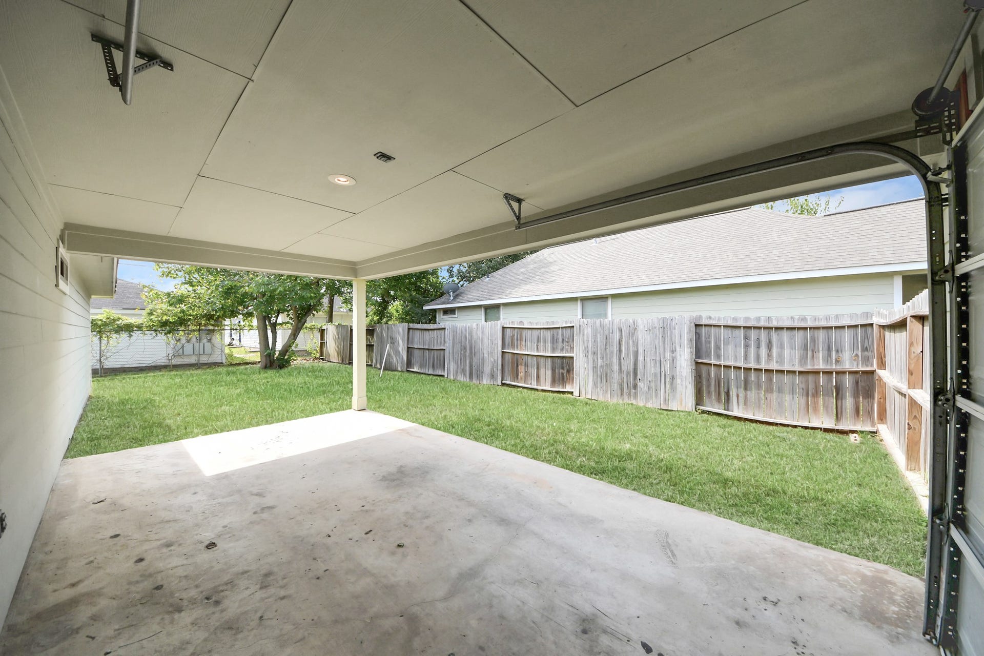4222 Mallow Street, Houston, TX 77051 4222 Mallow Street, Houston, TX 77051