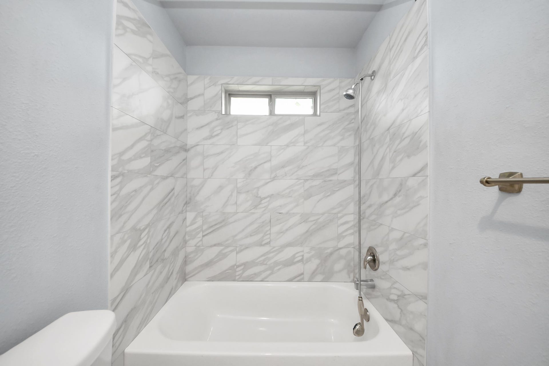 4222 Mallow Street, Houston, TX 77051 4222 Mallow Street, Houston, TX 77051