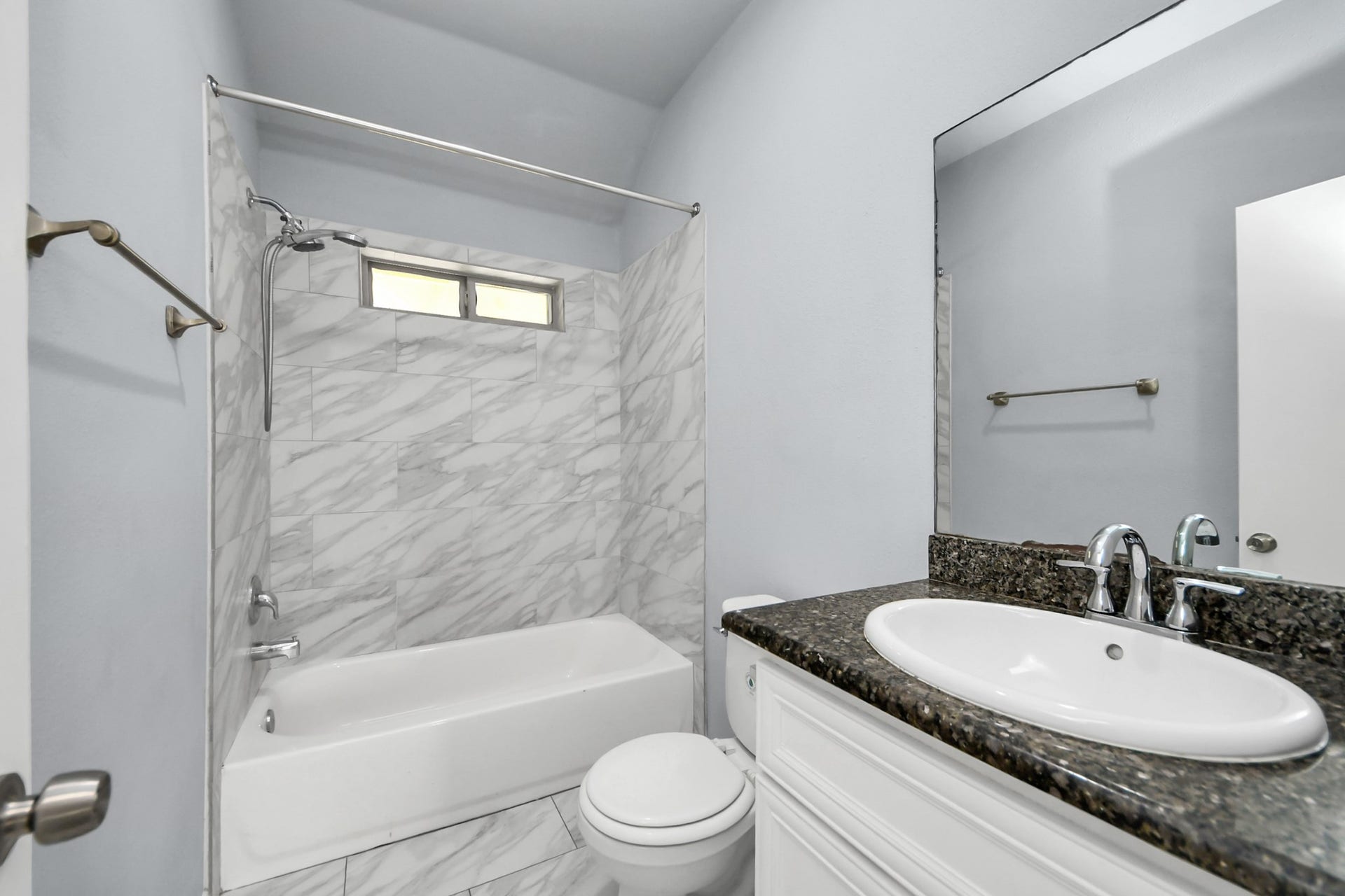 4222 Mallow Street, Houston, TX 77051 4222 Mallow Street, Houston, TX 77051