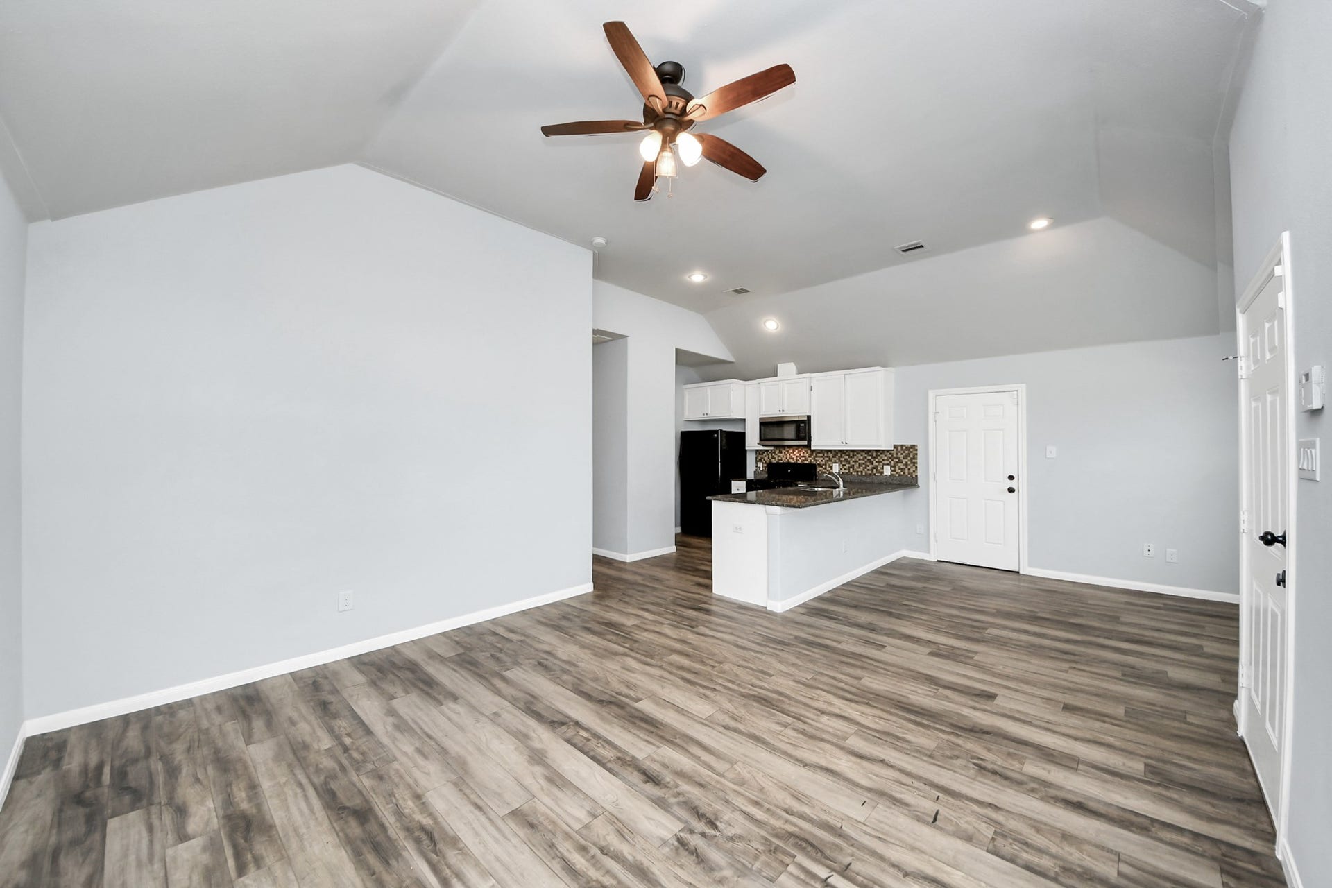 4222 Mallow Street, Houston, TX 77051 4222 Mallow Street, Houston, TX 77051