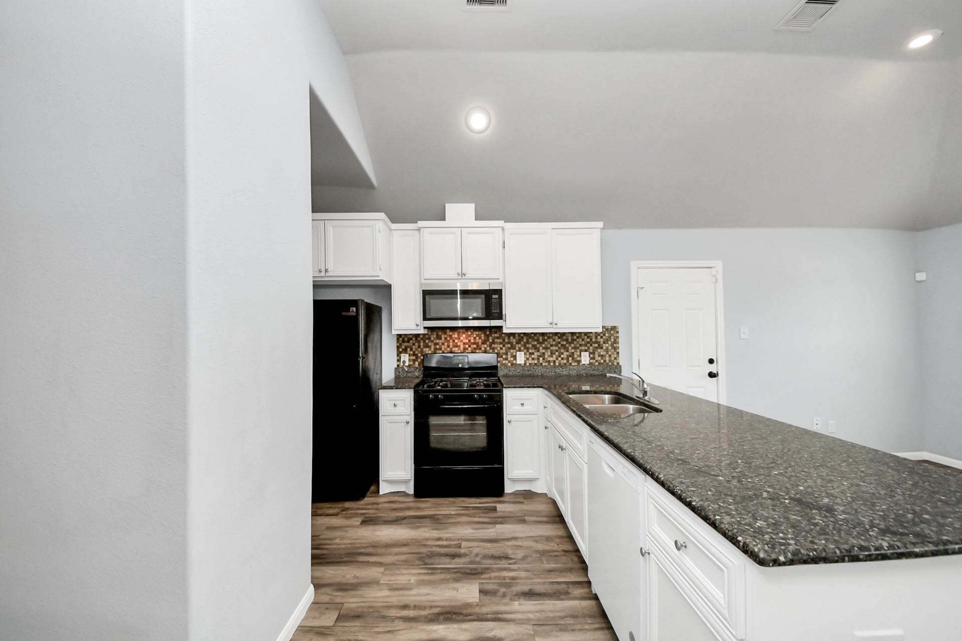 4222 Mallow Street, Houston, TX 77051 4222 Mallow Street, Houston, TX 77051