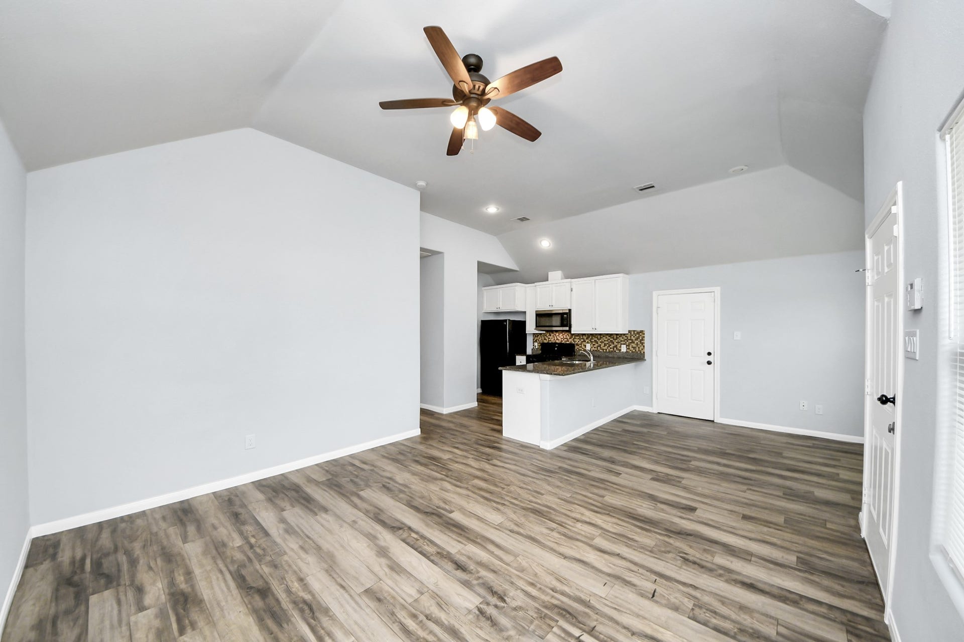 4222 Mallow Street, Houston, TX 77051 4222 Mallow Street, Houston, TX 77051