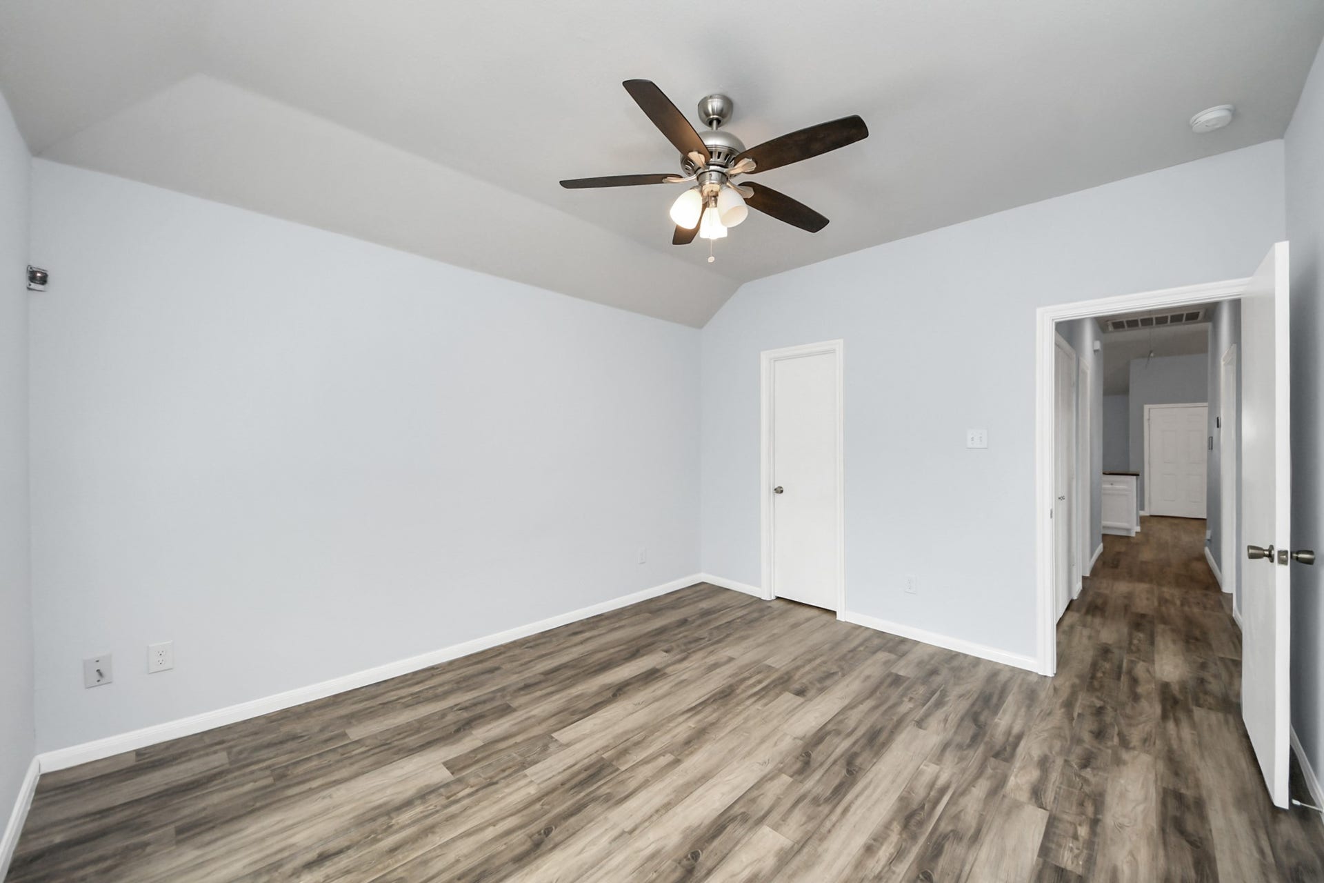 4222 Mallow Street, Houston, TX 77051 4222 Mallow Street, Houston, TX 77051