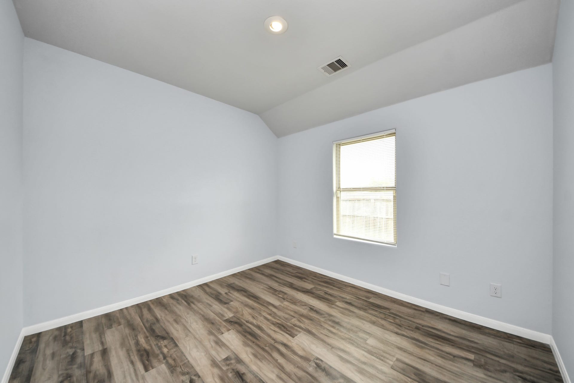 4222 Mallow Street, Houston, TX 77051 4222 Mallow Street, Houston, TX 77051