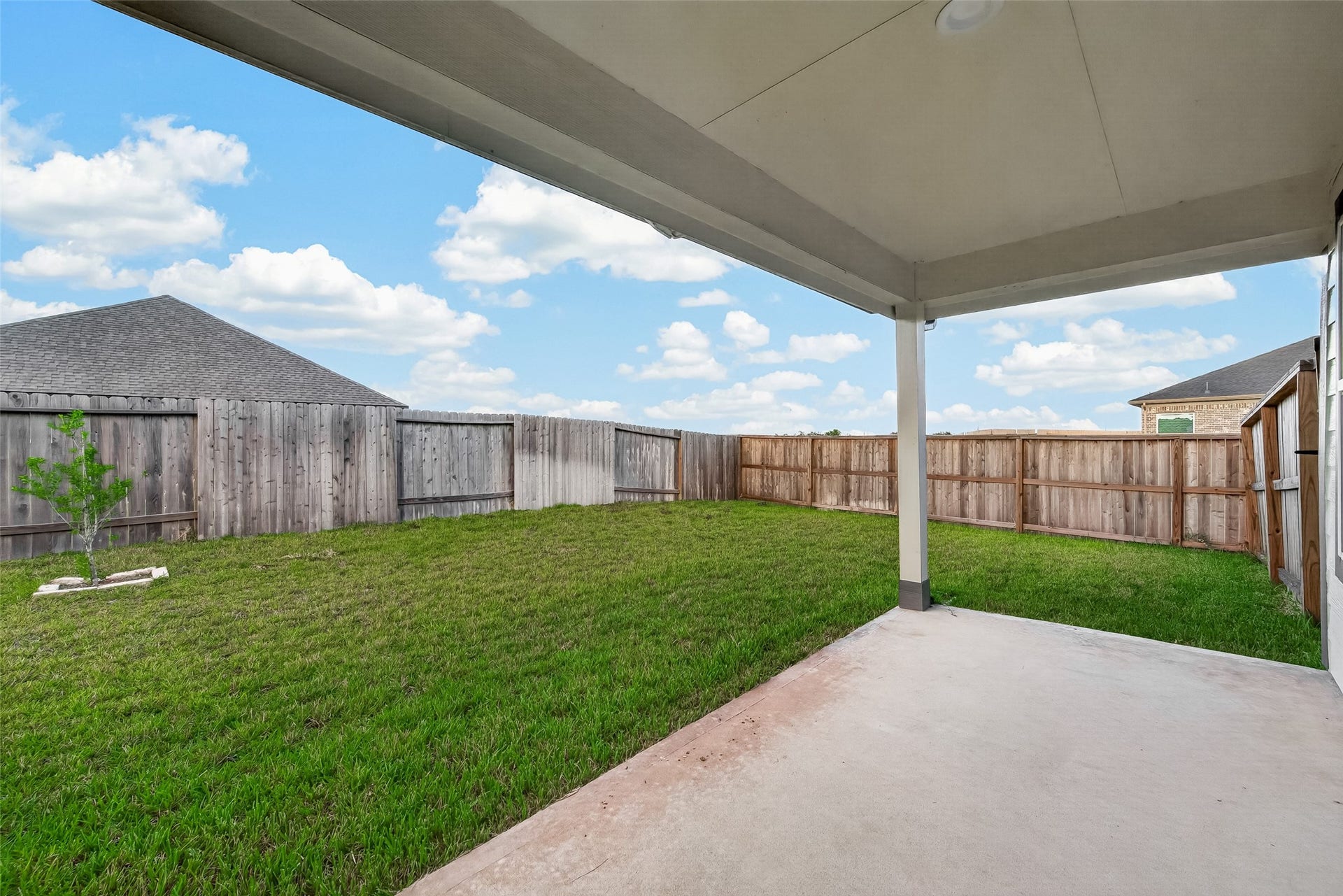 731 Orchard Vale Road, Rosharon, TX 77538