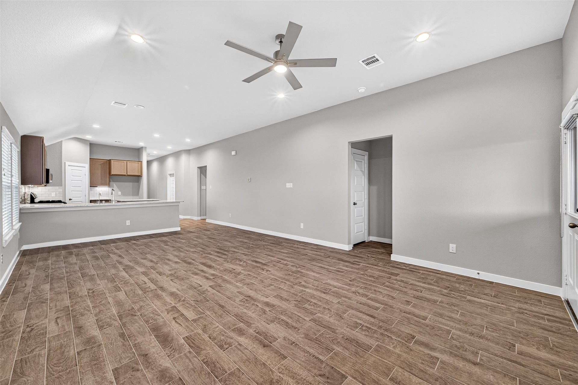 731 Orchard Vale Road, Rosharon, TX 77538
