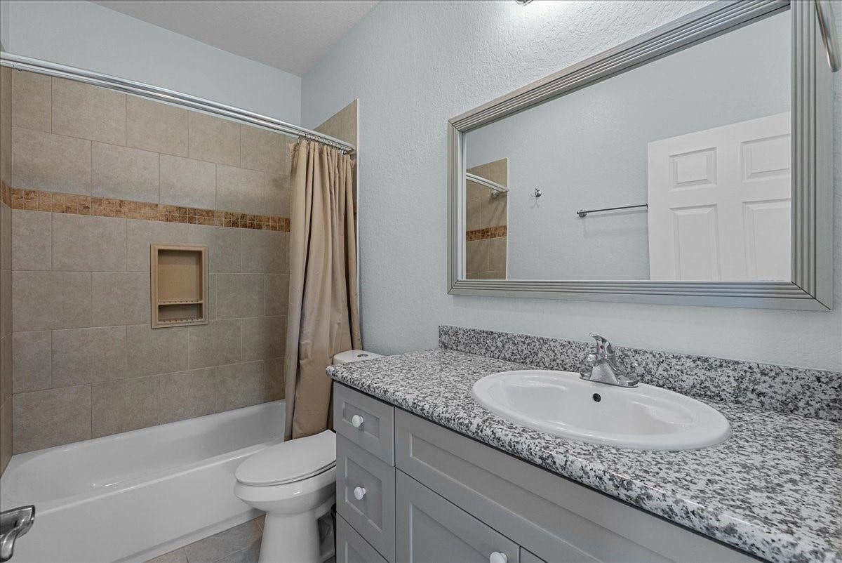 1012 22nd Street, #D, Dickinson, TX 77539 Granite countertops in bathrooms