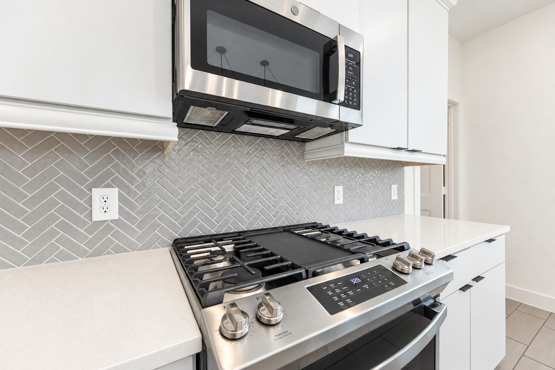 15163 Colorado Bend Park Drive, Cypress, TX 77433 15163 Colorado Bend Park Drive, Cypress, TX 77433