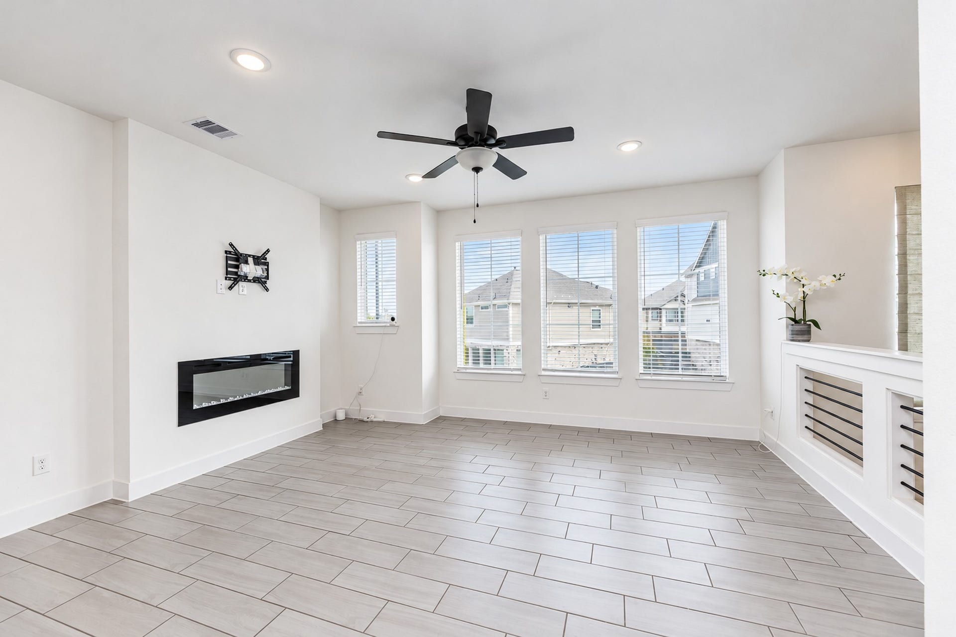 15163 Colorado Bend Park Drive, Cypress, TX 77433 15163 Colorado Bend Park Drive, Cypress, TX 77433
