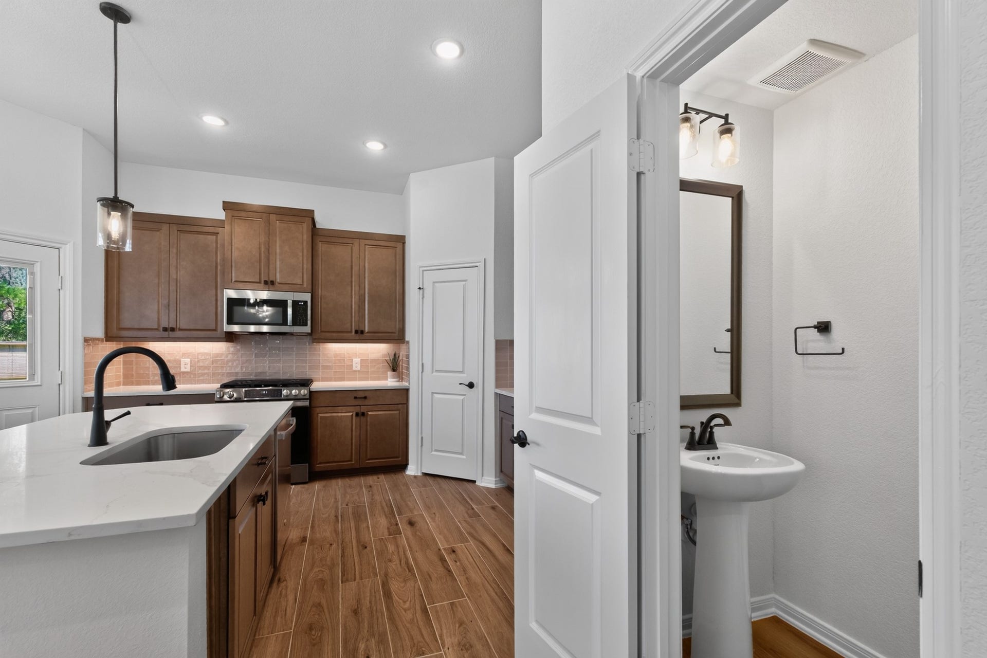 511 Water Ash Court, Montgomery, TX 77316 511 Water Ash Court, Montgomery, TX 77316
