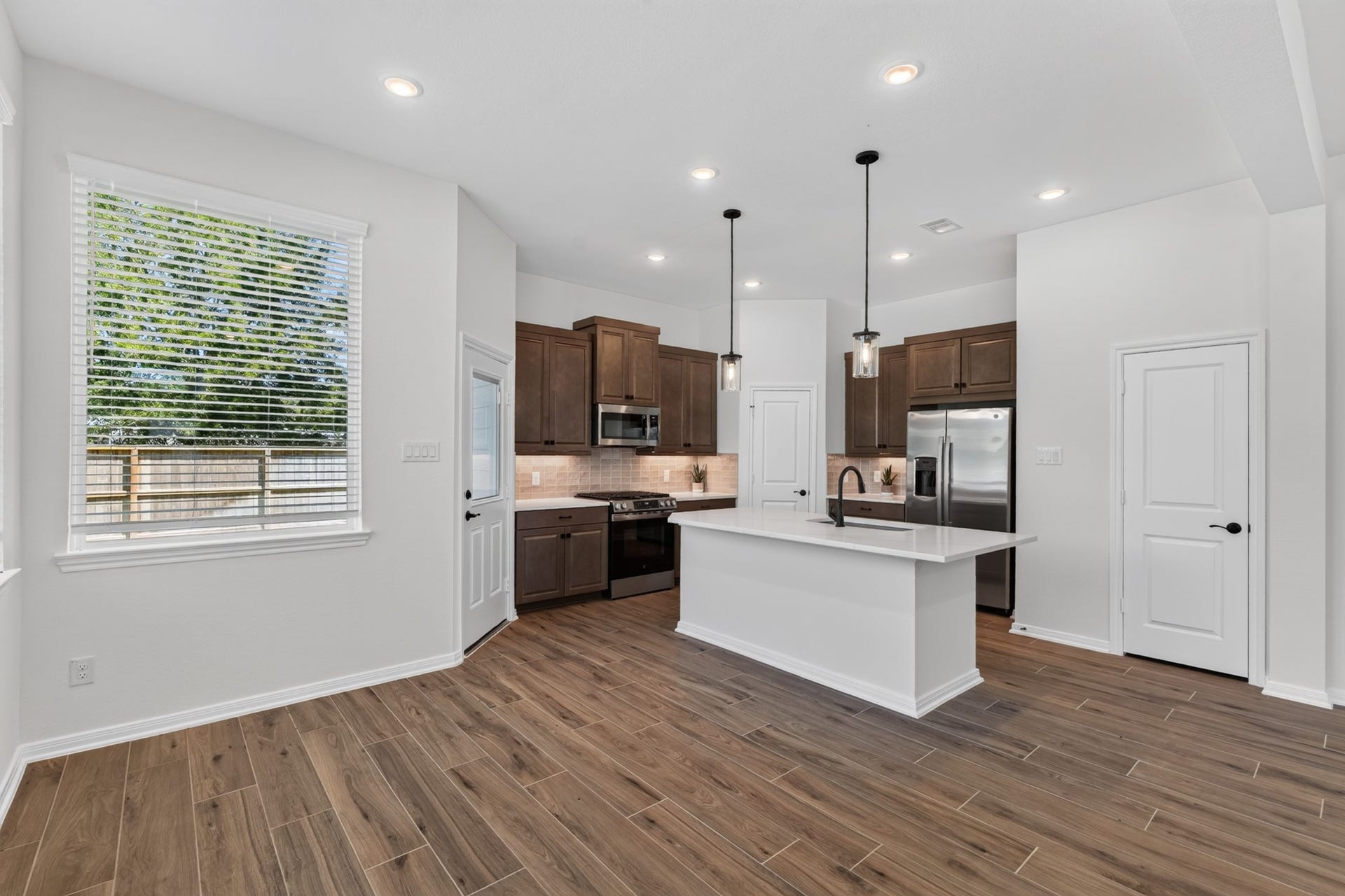 511 Water Ash Court, Montgomery, TX 77316 511 Water Ash Court, Montgomery, TX 77316