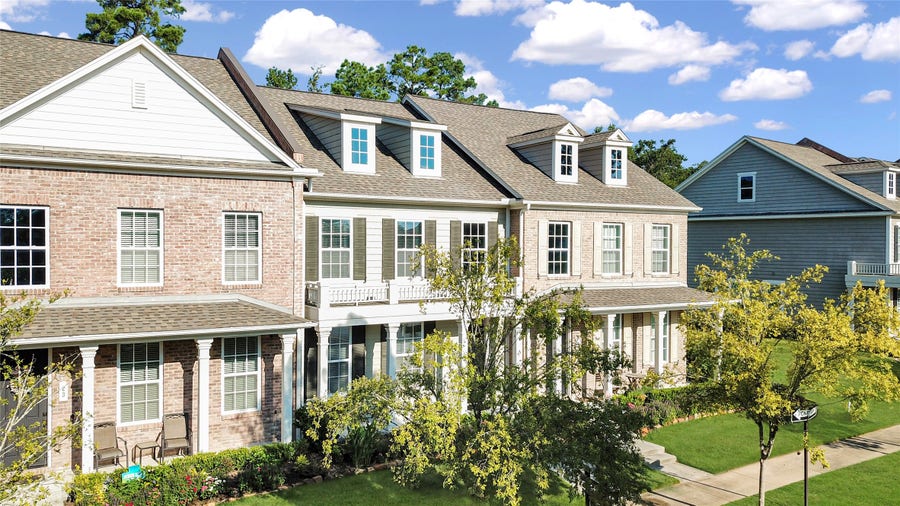 Property photo for 27 Kendrick Pines Boulevard, Spring, TX