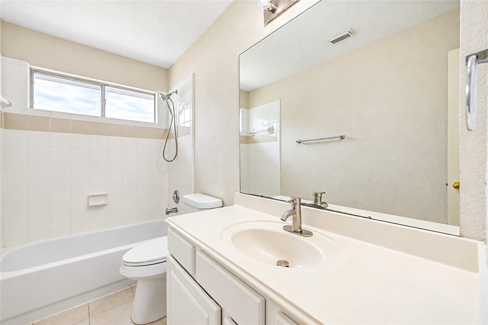 2206 Desert Vine Court, Sugar Land, TX 77498