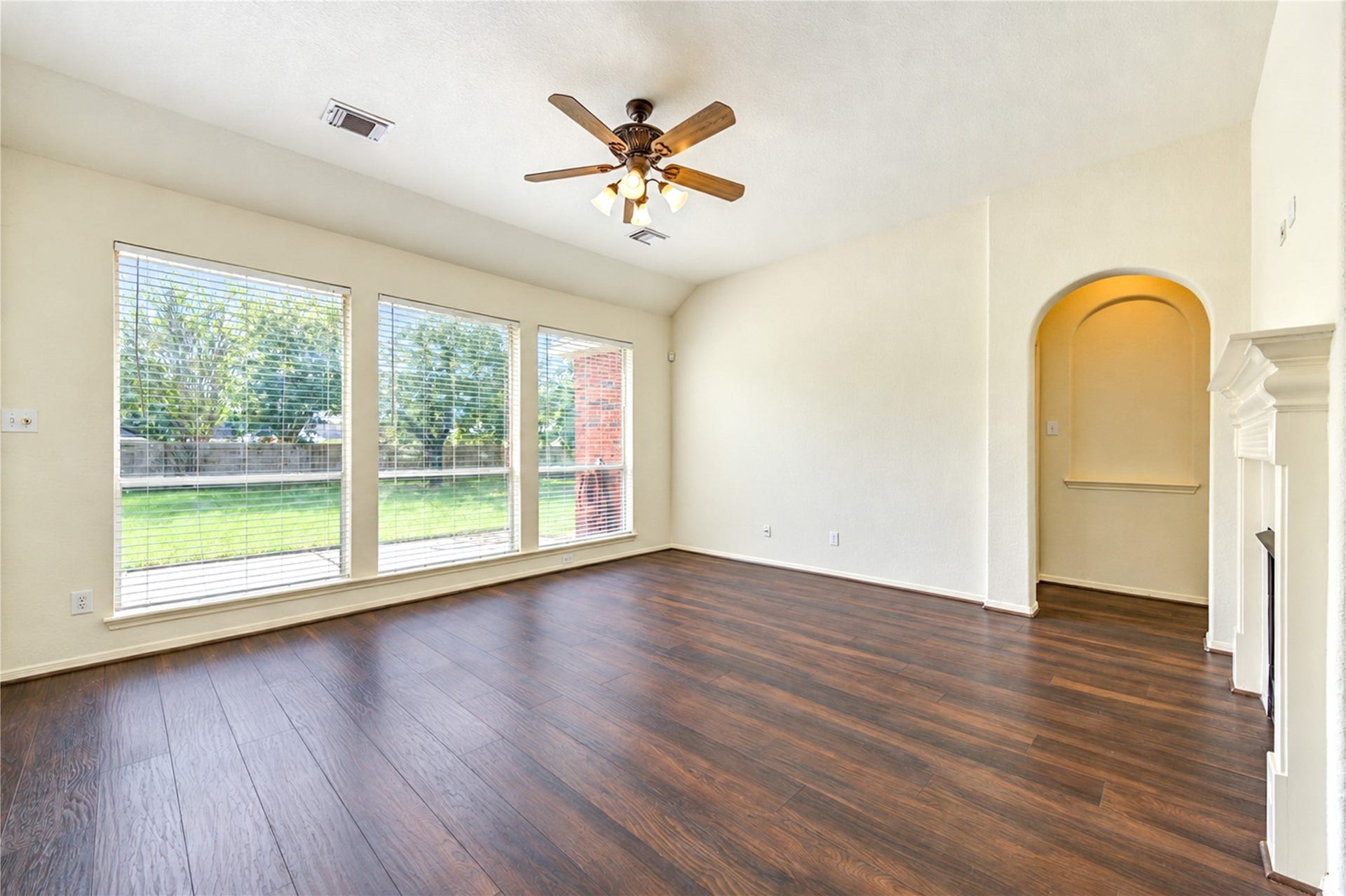 2206 Desert Vine Court, Sugar Land, TX 77498