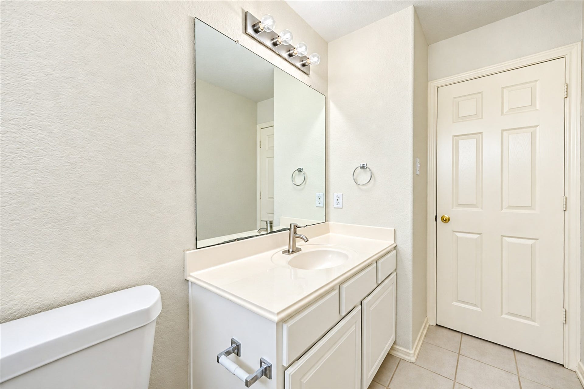 2206 Desert Vine Court, Sugar Land, TX 77498