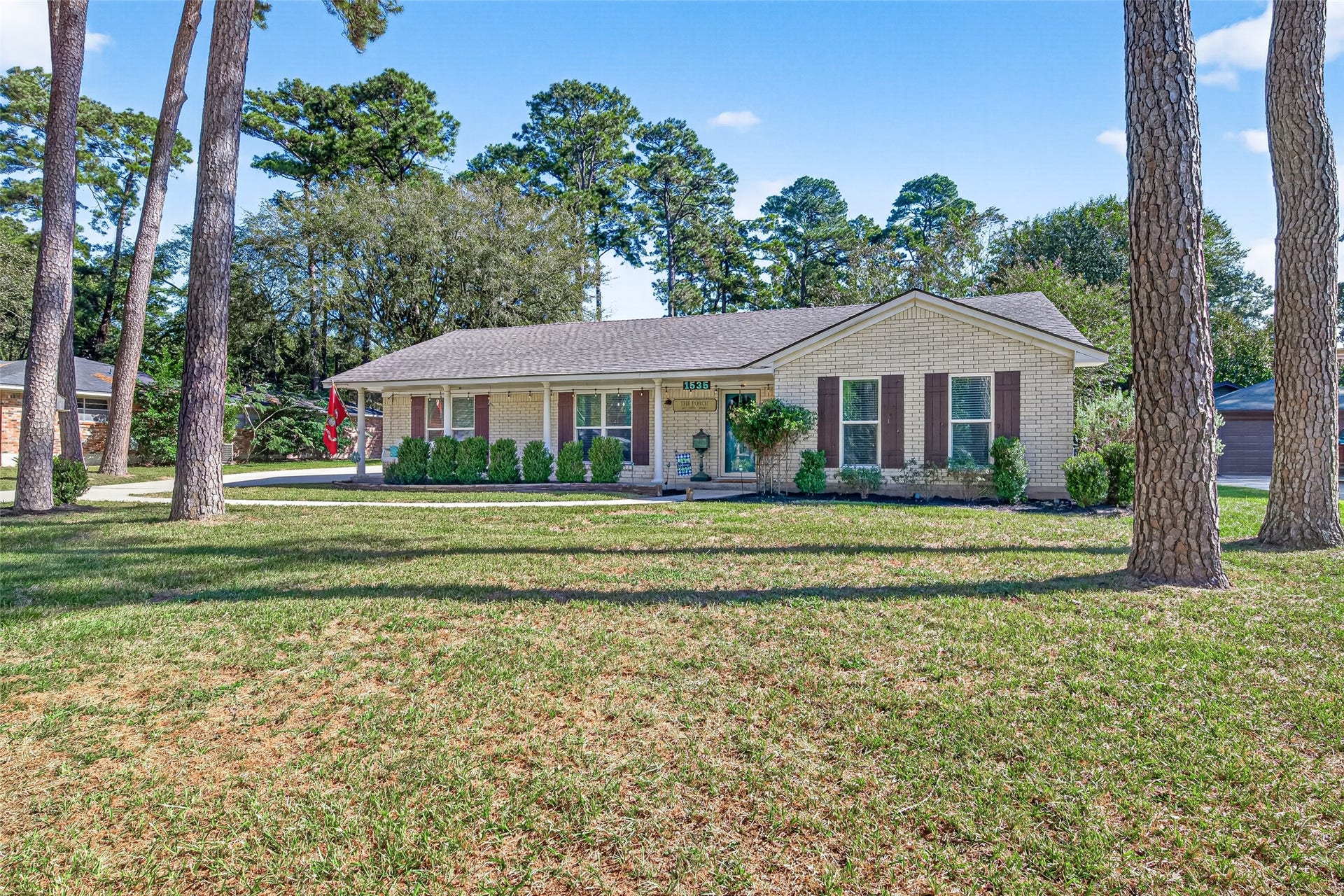 1535 Memorial Drive, Conroe, TX 77304 1535 Memorial Drive, Conroe, TX 77304