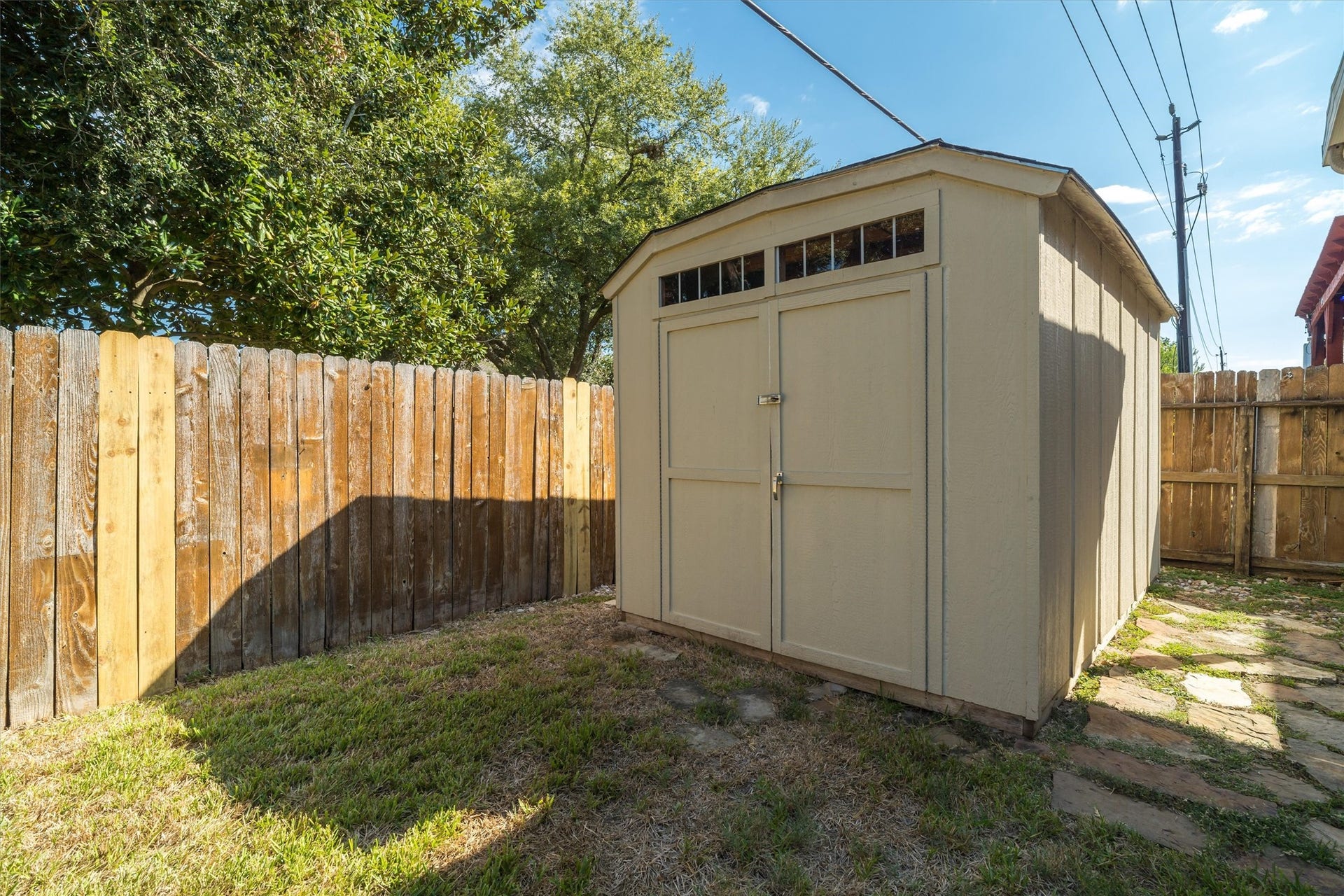 1107 Elmgrove Park Lane, Seabrook, TX 77586 Newer Tough Shed for all the extra's! Tools, yard equipment and even holiday decor!
