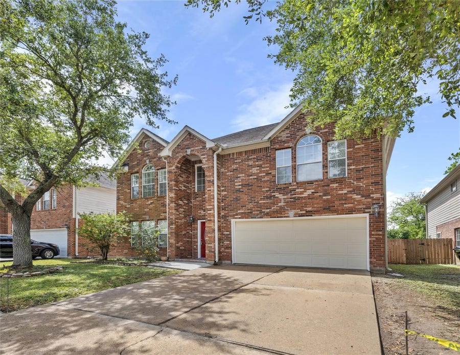 Property photo for 2106 Hawks Road, Missouri City, TX