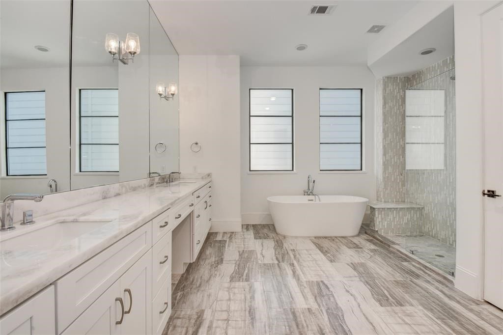 4515 Graustark Street, Houston, TX 77006 4515 Graustark Street, Houston, TX 77006