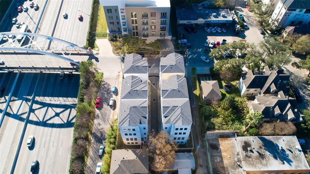 4515 Graustark Street, Houston, TX 77006 4515 Graustark Street, Houston, TX 77006