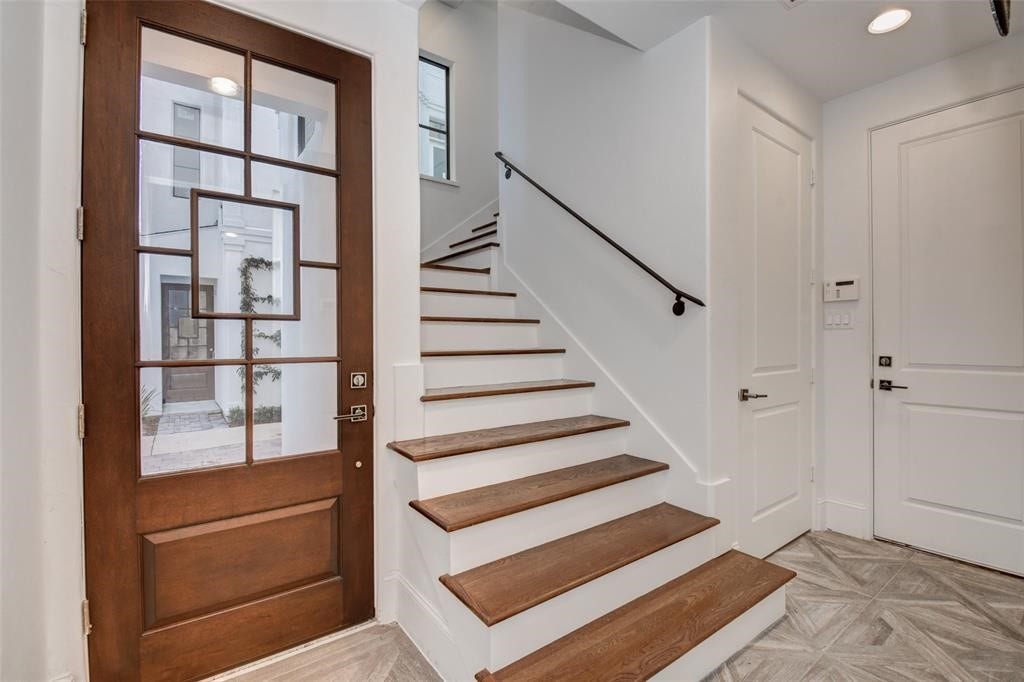 4515 Graustark Street, Houston, TX 77006 4515 Graustark Street, Houston, TX 77006