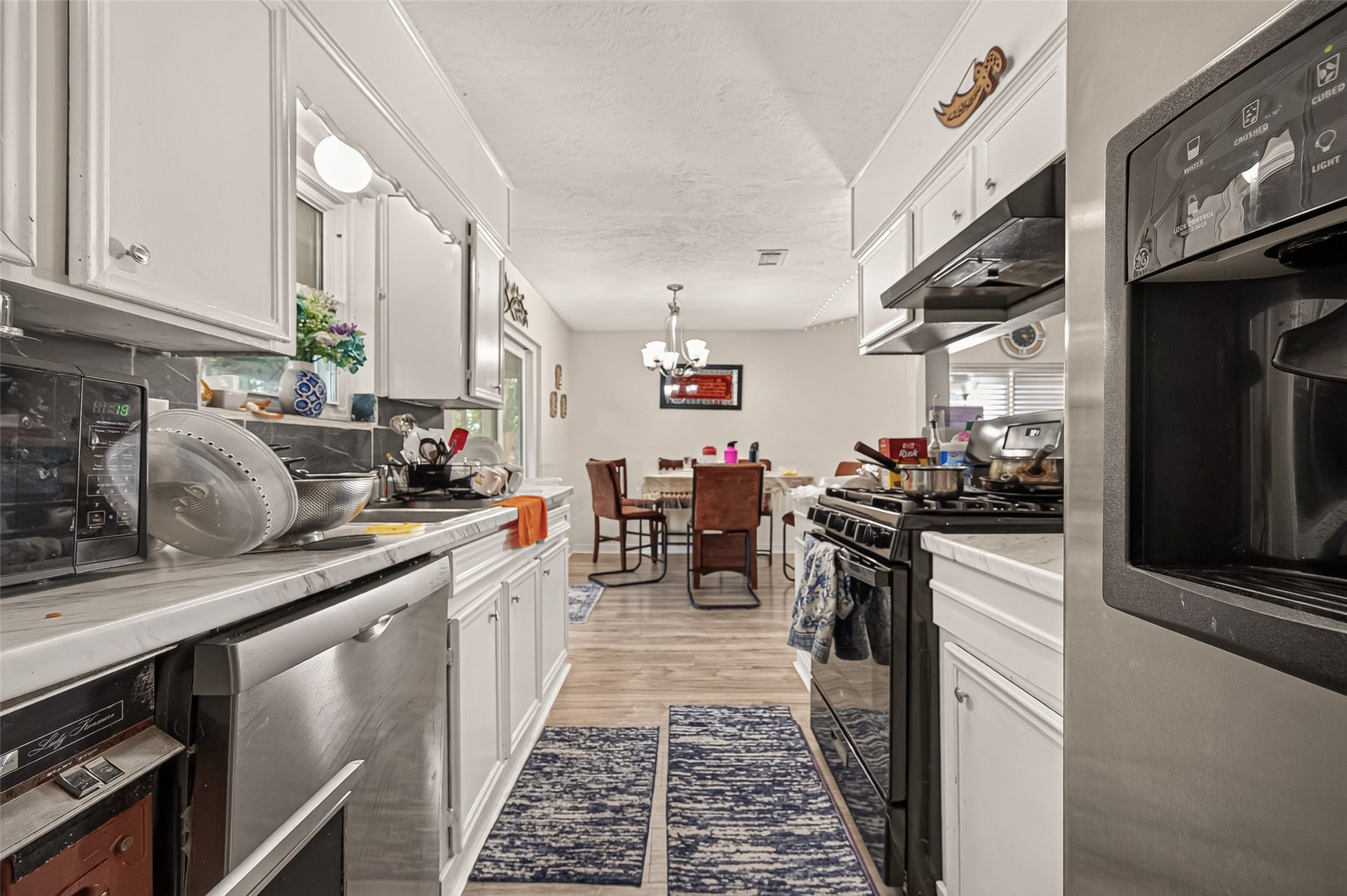 4123 Cedar Gardens Drive, Houston, TX 77082 4123 Cedar Gardens Drive, Houston, TX 77082