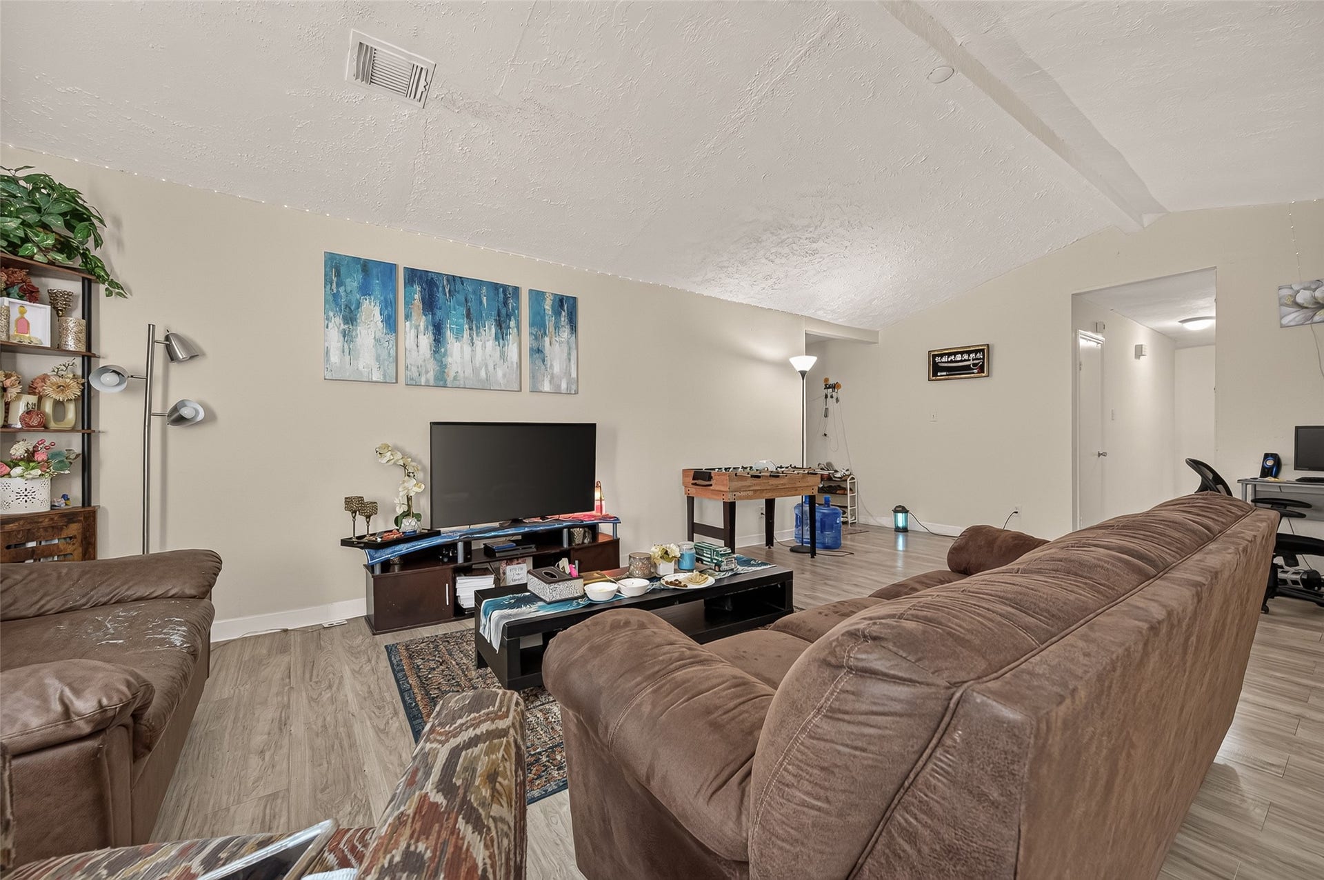 4123 Cedar Gardens Drive, Houston, TX 77082 4123 Cedar Gardens Drive, Houston, TX 77082