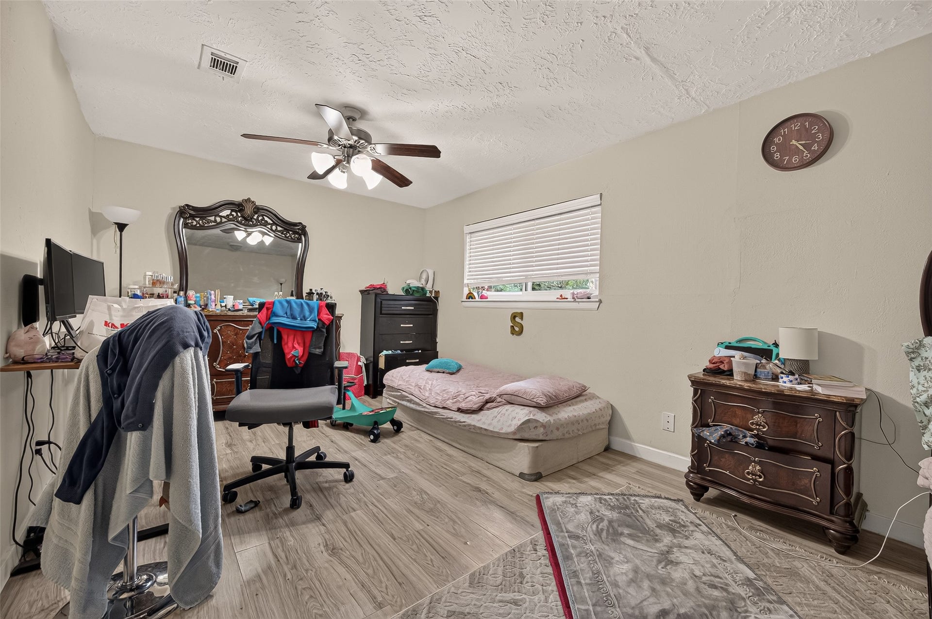4123 Cedar Gardens Drive, Houston, TX 77082 4123 Cedar Gardens Drive, Houston, TX 77082