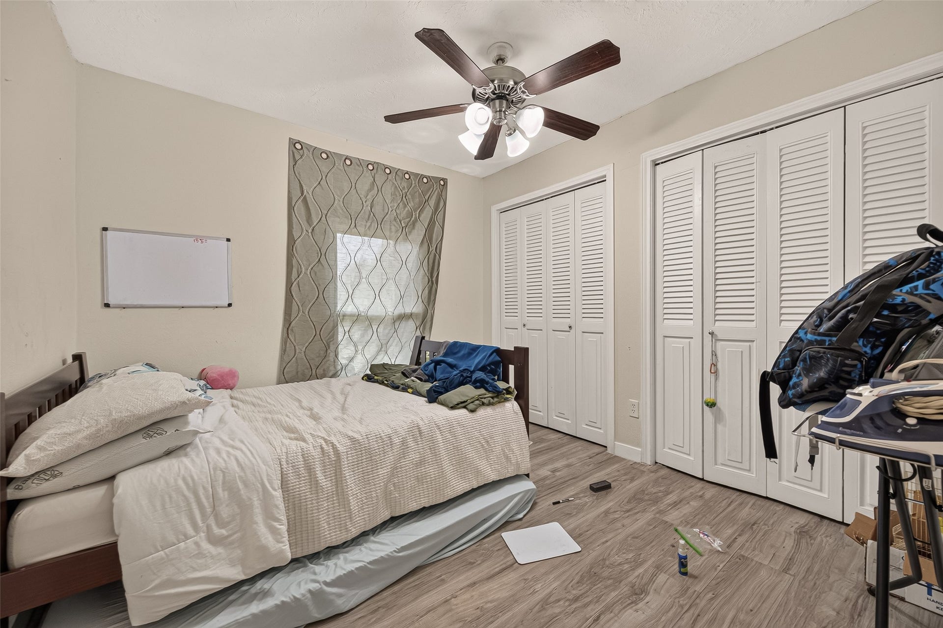 4123 Cedar Gardens Drive, Houston, TX 77082 4123 Cedar Gardens Drive, Houston, TX 77082