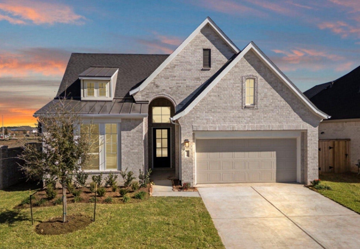 4705 Barkley Cove, Texas City, TX 77591 Photos are REPRESENTATIVE of the home /floor plan and are NOT of the actual home. Selections, features, and room options may vary.