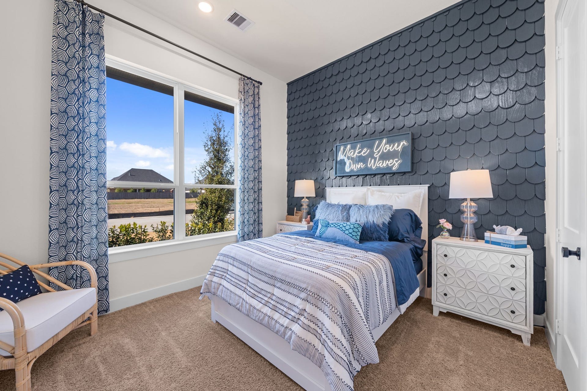 4705 Barkley Cove, Texas City, TX 77591 Photos are REPRESENTATIVE of the home /floor plan and are NOT of the actual home. Selections, features, and room options may vary.