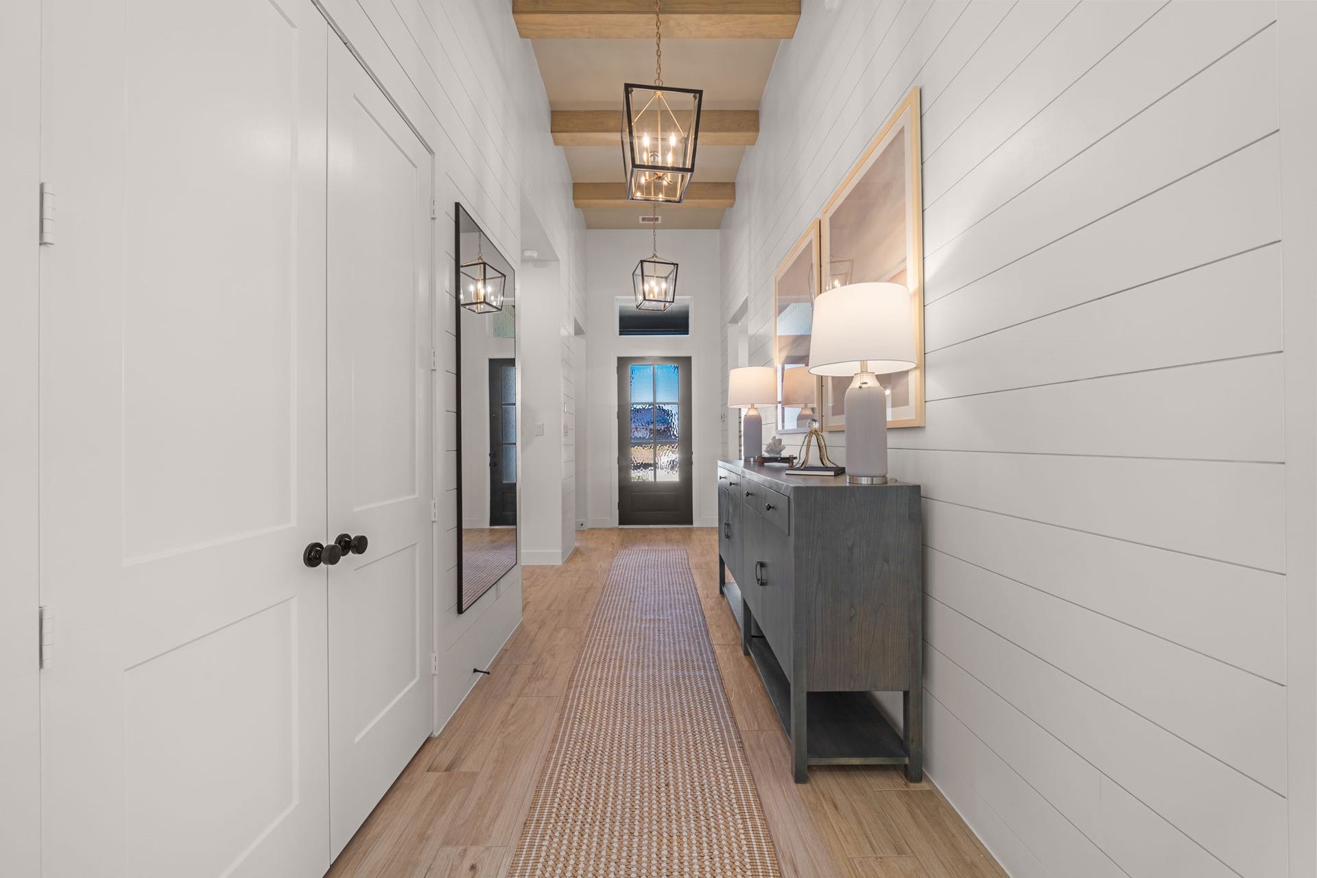 4705 Barkley Cove, Texas City, TX 77591 Photos are REPRESENTATIVE of the home /floor plan and are NOT of the actual home. Selections, features, and room options may vary.