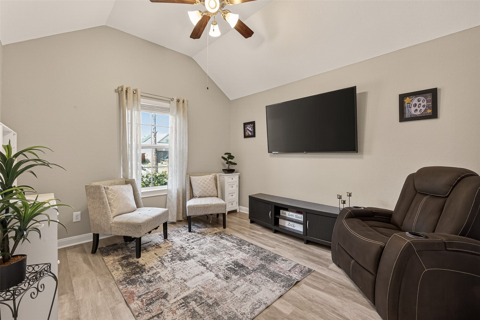 2405 Songlark Springs Place, Pearland, TX 77089 2405 Songlark Springs Place, Pearland, TX 77089