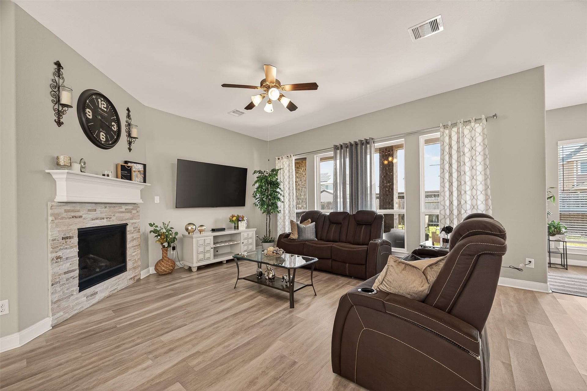 2405 Songlark Springs Place, Pearland, TX 77089 2405 Songlark Springs Place, Pearland, TX 77089