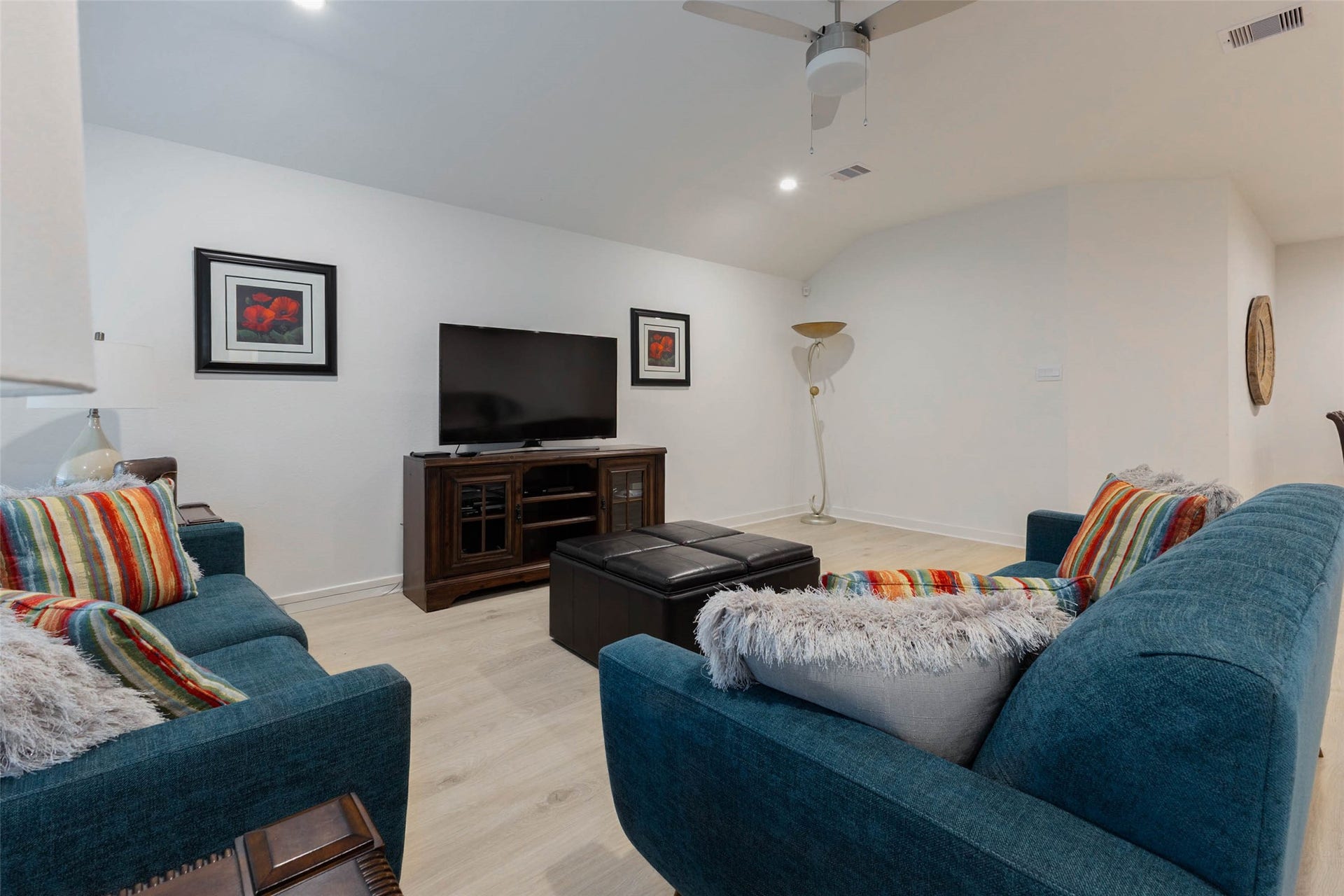 30502 White Cliff Court, Fulshear, TX 77441 Cozy living room, perfect for relaxing or entertaining.
