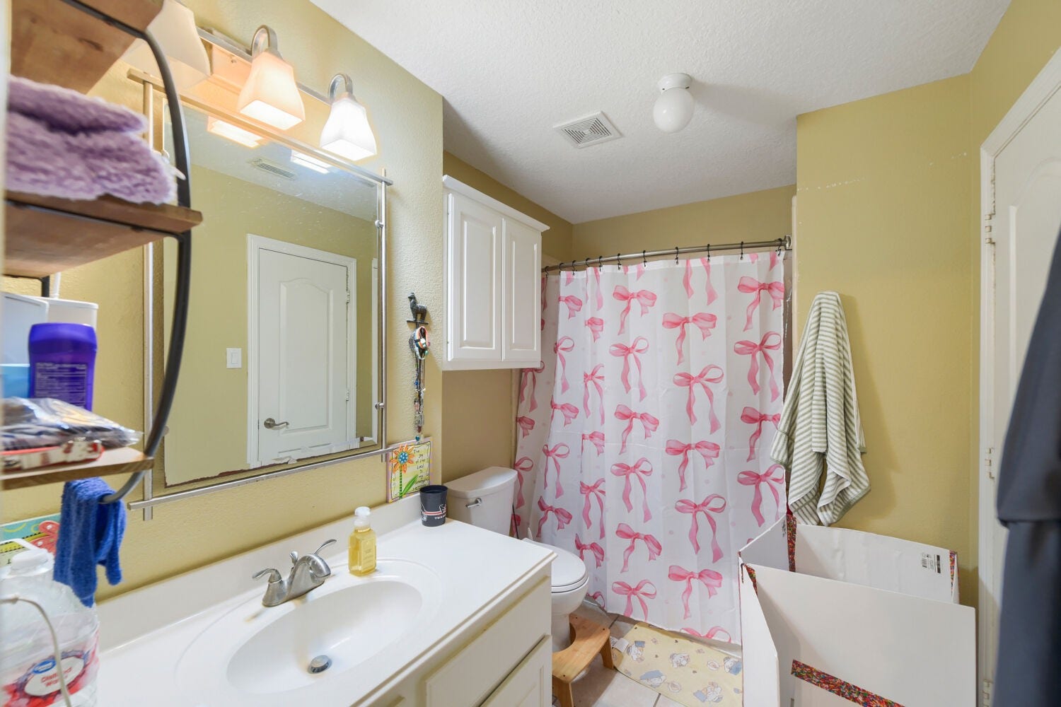 5518 Maybrook Park Lane, Katy, TX 77450 5518 Maybrook Park Lane, Katy, TX 77450
