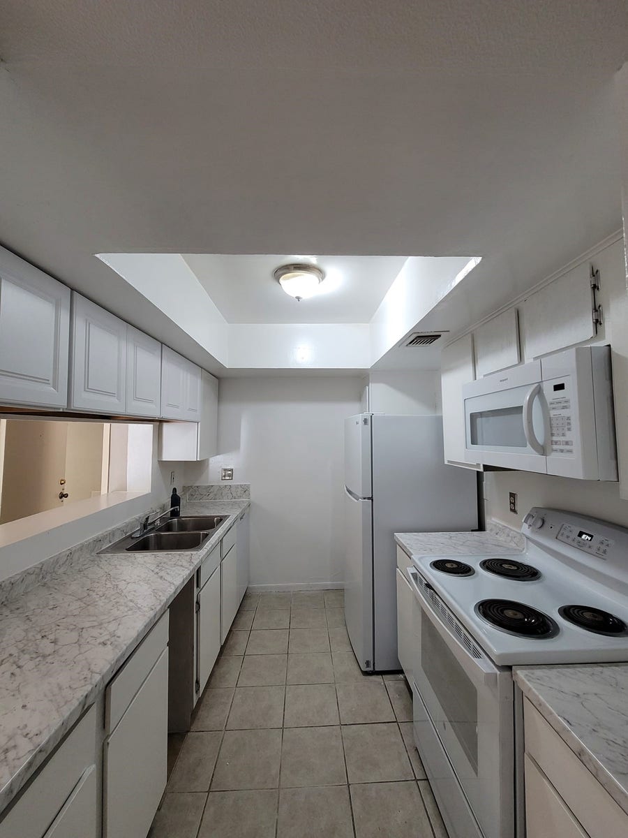 Property photo for 2814 S Bartell Drive, #10, Houston, TX