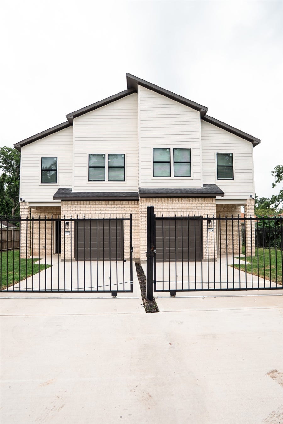 Property photo for 6713 Mariosa Street, Houston, TX