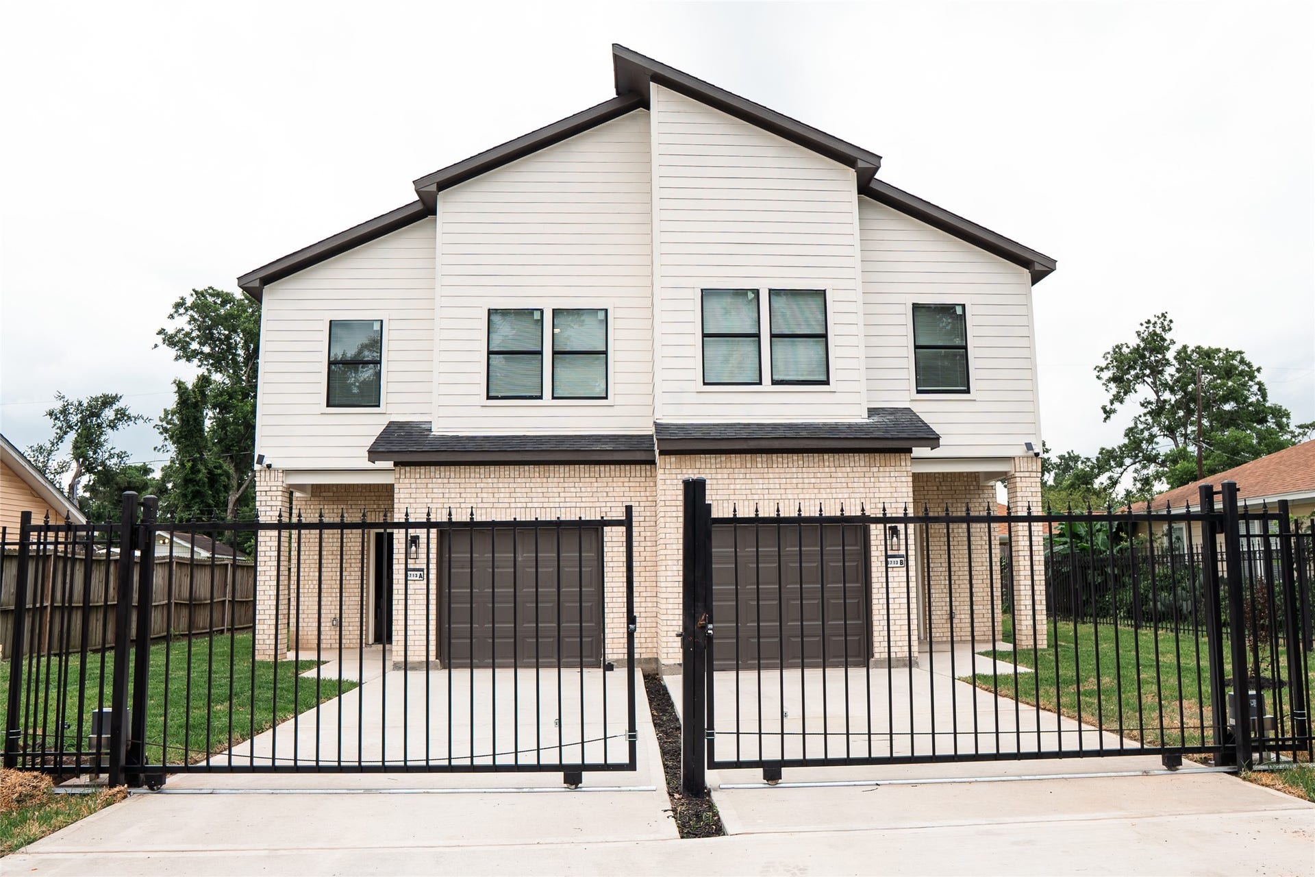 6713 Mariosa Street, Houston, TX 77028 6713 Mariosa Street, Houston, TX 77028