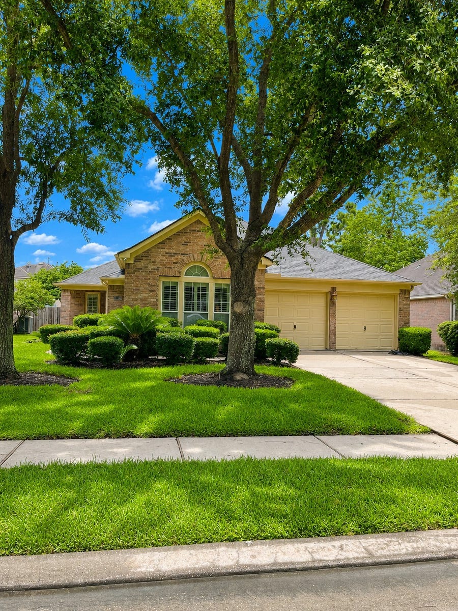 Property photo for 11819 Misty Peak Lane, Humble, TX
