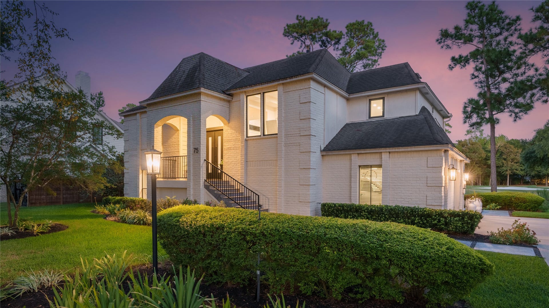 75 Huntsmans Horn Circle, The Woodlands, TX 77380 75 Huntsmans Horn Circle, The Woodlands, TX 77380