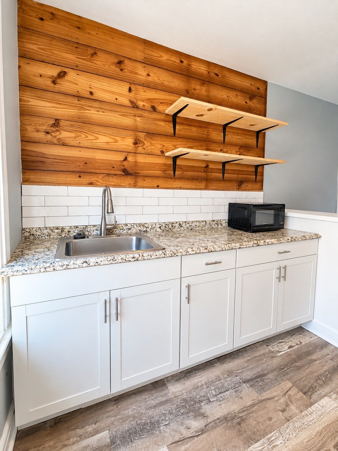 4615 Schroeder Street, #4, Houston, TX 77011 Kitchen view.