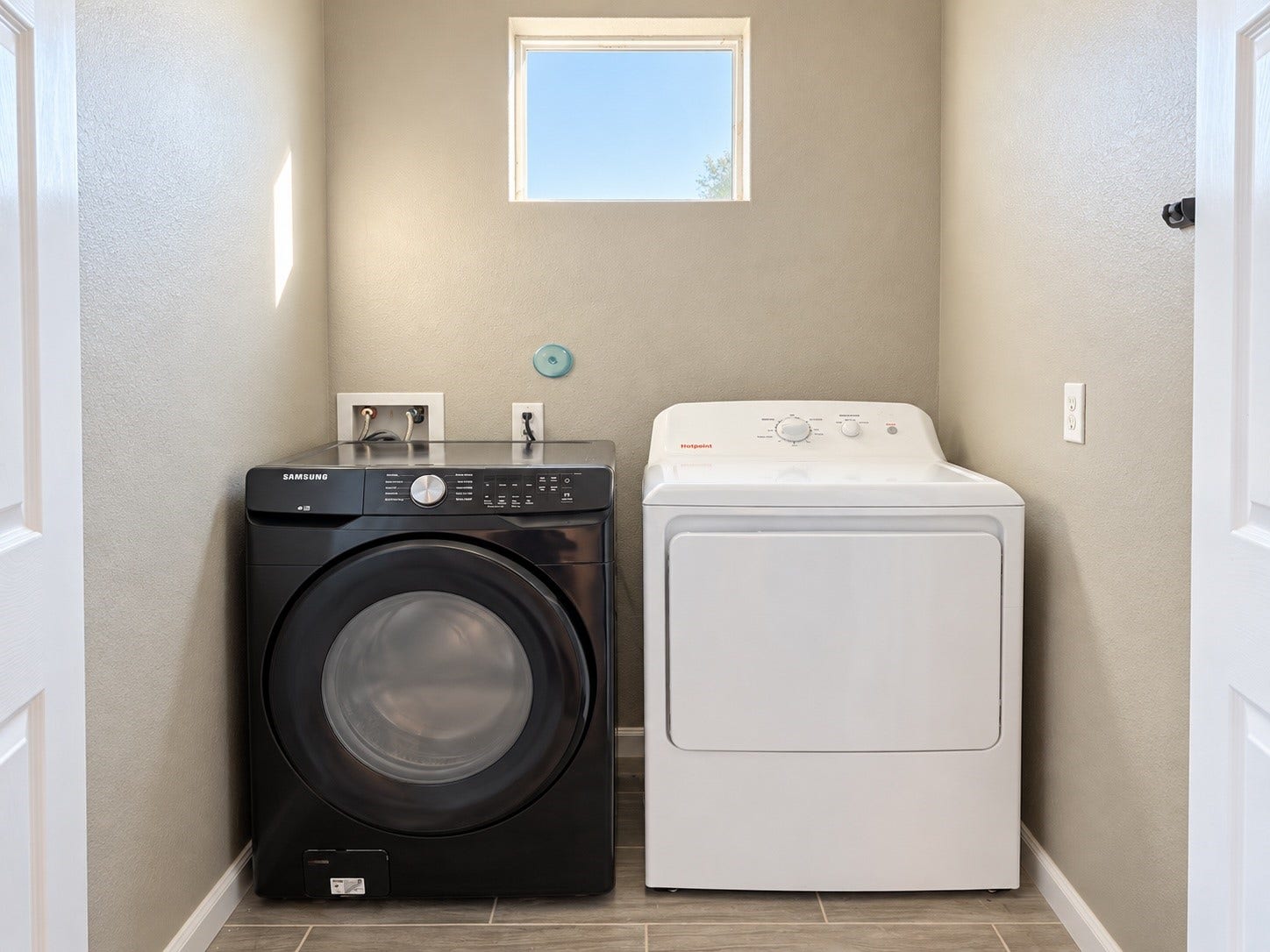 2530 and 2532 S Sacramento Avenue, Pearland, TX 77581